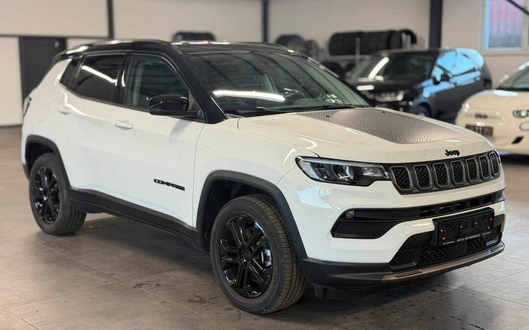 Jeep Compass Upland PHEV 4WD+NAV+LED+KAM+ACC+VIRTUAL