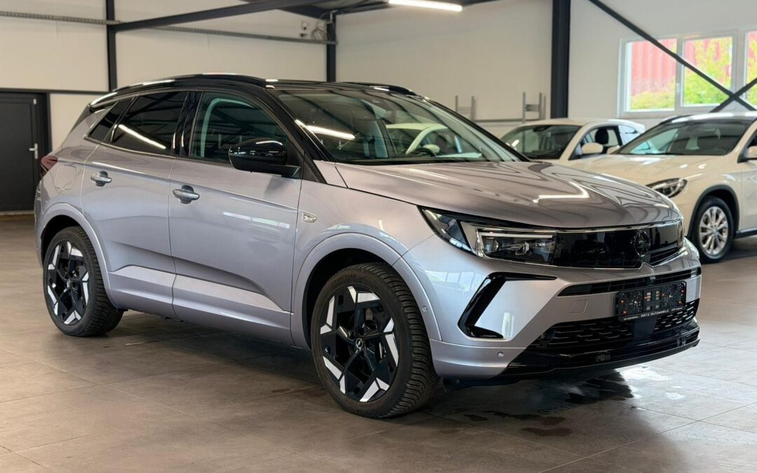 Opel Grandland GSe PHEV 4×4 MATRIX+360°+SITZBEL.+ACC+