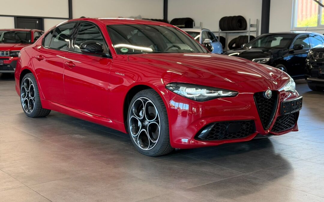 Alfa Romeo Giulia Veloce Q4 MATRIX+MEMO+ACC+LHZ+SHZ+CARPLAY
