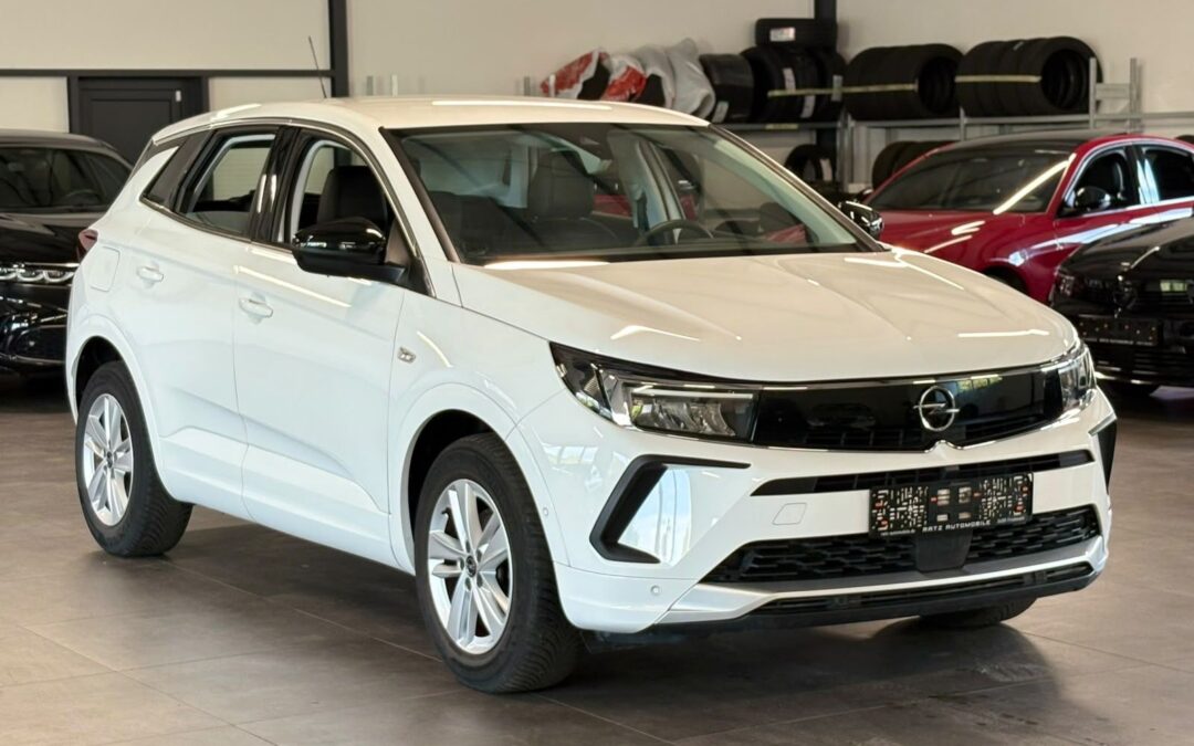 Opel Grandland Enjoy (Ultimate) LED+ACC+KAM+SHZ/LHZ+